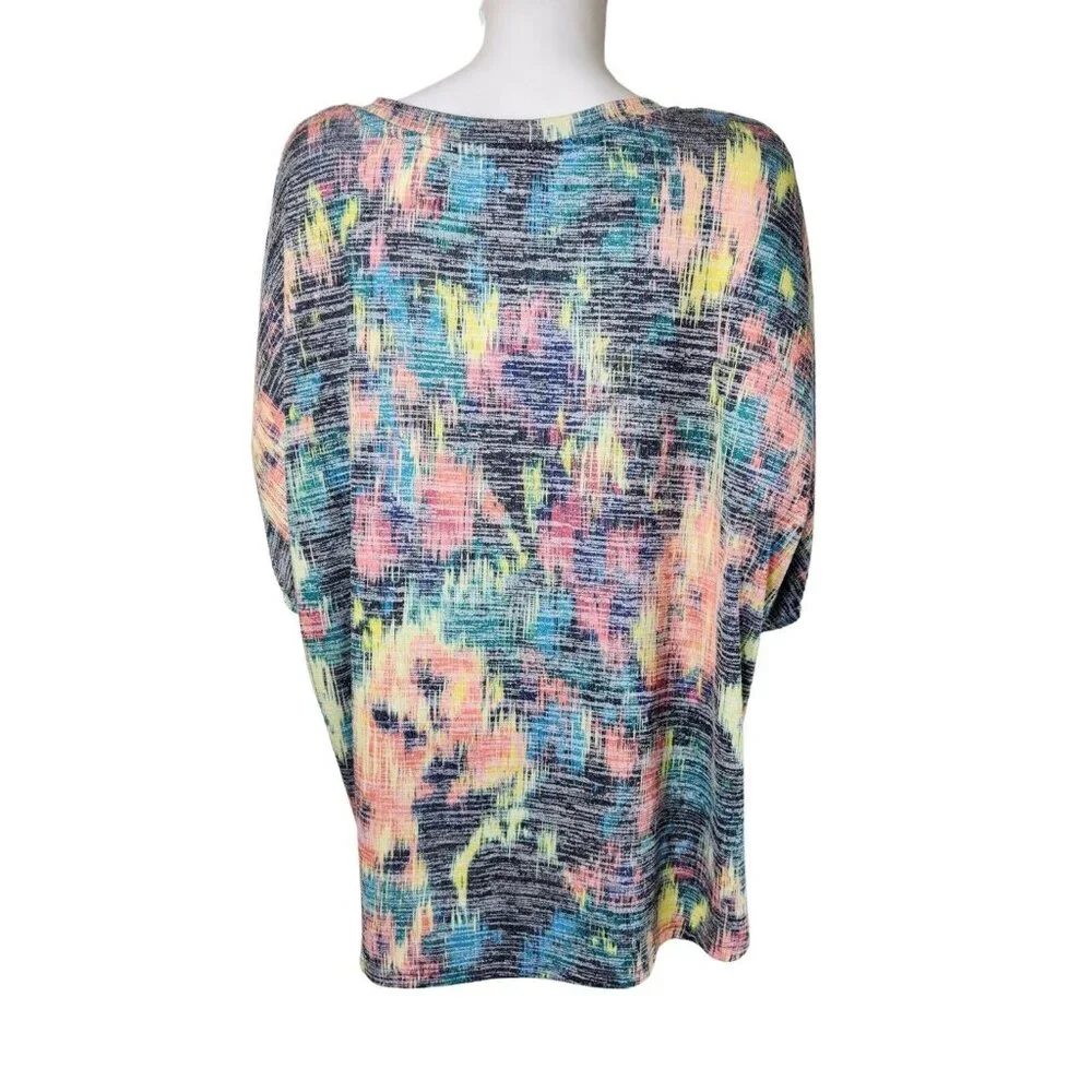 Westbound Women's Multi Color Short Sleeve Blouse Top Plus Blur Ikat Size 3X NWT - Picture 2 of 11